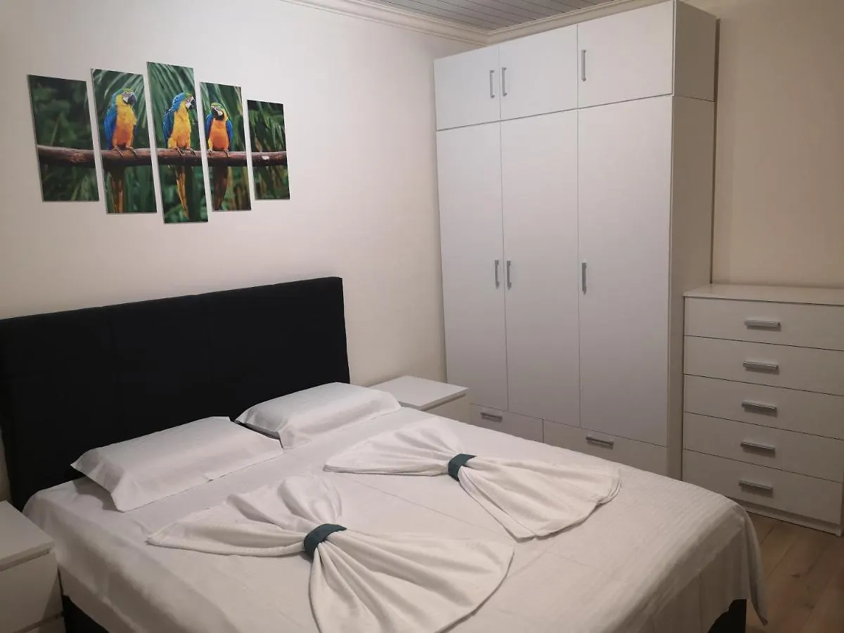Ferienwohnung El Verano Warna 0*,